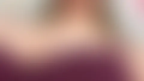 Wiggle wiggle with those big boobs 🤭😜 My private feed is just so worth it 😏 Stay tuned to see what other premium content you’ll get ❤️🔥