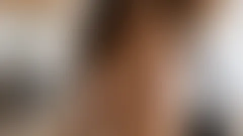 Ich glaube ich gehe direkt so wie ich bin raus und suche mir den richtigen F**ker. Mein A***h zuckt schon vor