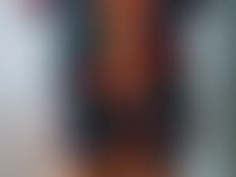 Eine kleine Verführung für einen schöneren Weihnachtsmorgen… 🎄😊 Ein zarter Tanz in Dessous, die kaum etwas verdecken… 🤭🙈