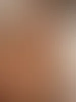 Hey Süßer vllt ziehst du mich ja das nächste mal aus und kommst mit mir in die Wanne ?