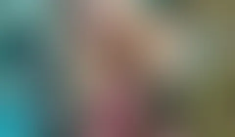 spreize meine süßen Löcher für deinen S*****z 🥵