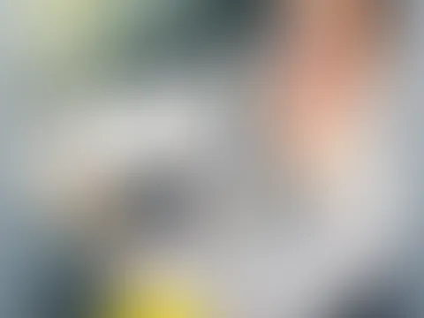 Dildof**k bei voller Fahrt đ