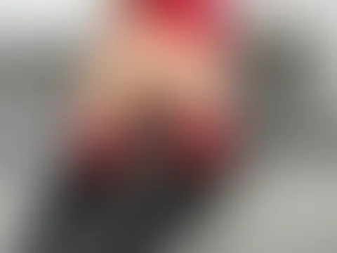 Du weißt, wie gerne ich die dominante Rolle übernehme! In diesem Video musst du dich wirklich lange zurückhalten. Ich weiß, dein S*****z ist schon sehr hart, aber du darfst ihn erst anfassen, wenn ich