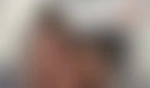Erst mit dem Dildo in den A***h & dann durch Selbstbefriedigung