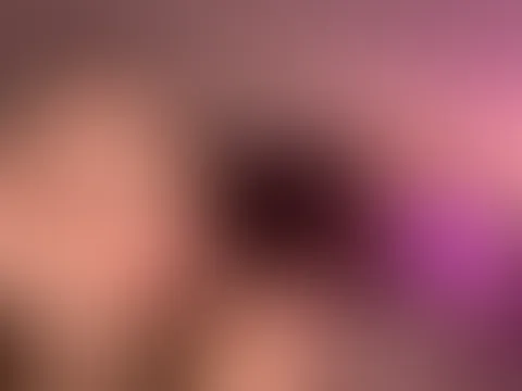 Freitagmorgen und ich starte ganz entspannt in den Tag… ☕ Noch ruhig – aber du weißt, wie schnell sich das ändern kann 😉 Bleib dran, heute kommt noch mehr von mir 💋