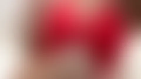 S*x goddess in red