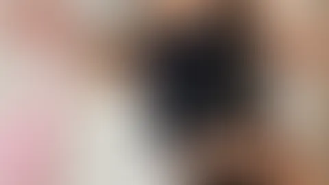 Ich entscheide, was du trägst und was verschlossen bleibt.