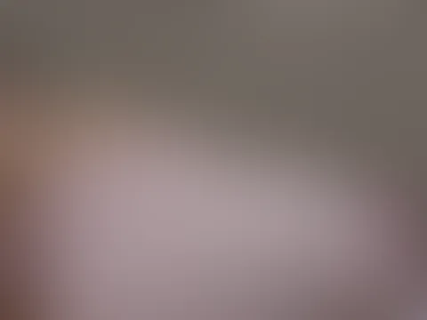 Fingervideo🥵 Zuerst zeige ich dir mein geilesMinikleid präsentiere meinen großen A***h dann mach ich es mir ich habe das Kleid einfach hochgezogen weil ich schon so geil war🤤 ich f****r mich mit 2 F