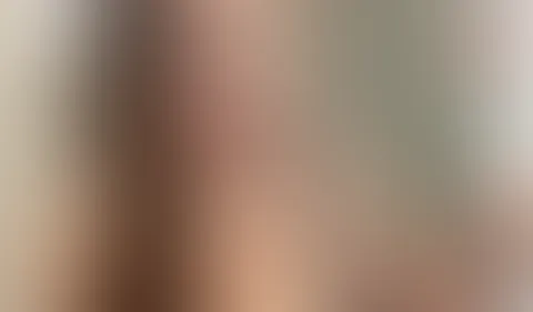 Natursektspiele in meinen Bad während einer Show