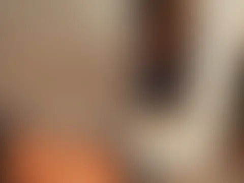 💋🤩🙈