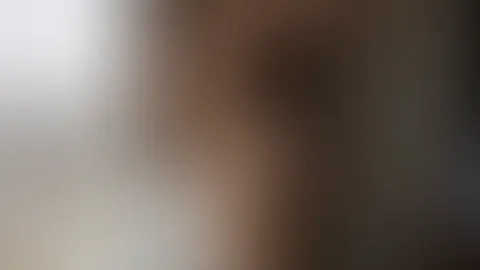 Oh my, is that someone looking in the window? 🥰