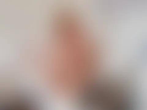 Jungfrau (40+) männlich sucht! Meine schmatzende F***e reitet einfach jeden S*****z bis er spritzt!