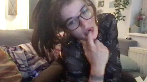 Naughty teen needs a spot of discipline! 🫦🔥