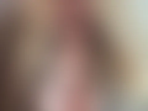 Magst du es wenn ich so mit den titten wackel?