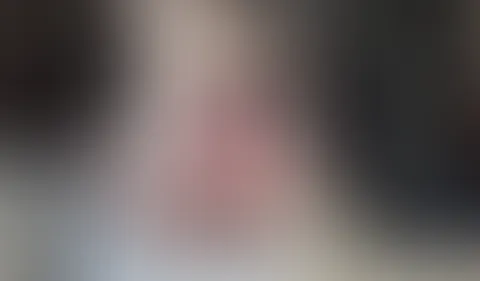 W***S TOGETHER!!Ich squirte zu meinen Pornos! Machst du mit? Ich bin ein bisschen durch meine Videos durch und ey was soll ich sagen, es macht mich schon sehr an, mich selber beim F**ken zu beobachte