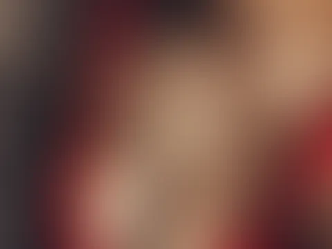 Heute seid ihr dran 😘🫵🏼 Sagt mir, was ihr auf meinem Profil sehen wollt… ich möchte euch schließlich nicht langweilen 😏 Schreibt mir eure Wünsche oder Fantasien gerne privat 💌💋 Vielleicht erfüll