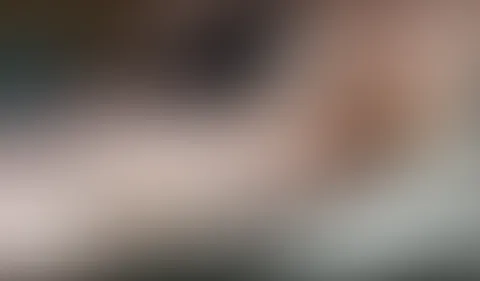 NOTGEILE F***E BITTE HILF MIR!
