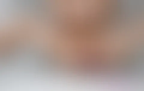 Dildo in der Badewanne reiten
