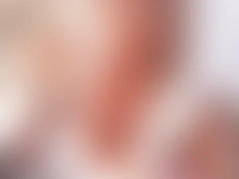 Ich wünsche Euch allen einen geilen Start in die neue Woche ❤️ bin für Euch verfügbar in geilen Chats mit Bildern und Videos hast DU Lust dann schreibe mir 🍆🍑💦💦💋💋