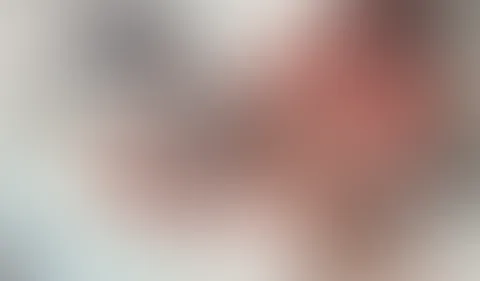 Schnell und hart die MILF P***y gef**kt! Eigentlich sehe ich ja nicht so auf schnelle Nummer, aber nach der Wanne war ich so geil es es einfach schnell gehen musste! Kommst du auch so schnell, ich w