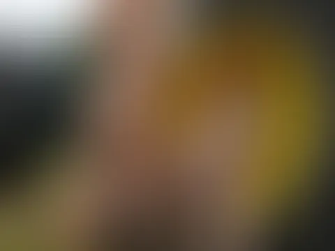 Wer möchte mit uns beiden ein bisschen Spass haben?