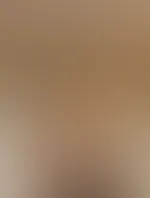 20 Uhr geht mein neues Album on und für meine Abonnenten gibt es das Anzeigebild natürlich ohne Schriftzug 💋😋… würdest du dich freuen wenn ich dich so überraschen würde 😋?!