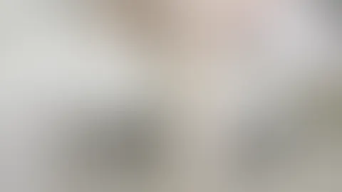 👀 Spied on in secret … 👀  A short, exciting clip with a touch of thrills. 😉🔥  I hope you all have a lovely Saturday! 💋  If you fancy more or want to share your own requests