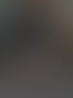 Bei mir hast du viel Platz zum küssen, beißen, lecken, kneten und drauf klatschen. Habe ich noch was vergessen?🤫