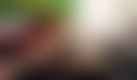 Hier siehst du mich mit meiner F**kmaschine đ€€ ein echter S*****z oder mehrere S******e wĂ€re mir aber lieber gewesen đ