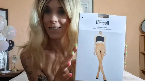 My first pair of Wolford nylon tights 😍