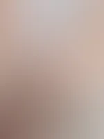 Meine geilen Titten eignen sich perfekt fĂŒr einen Tittenf**k đ, oder ziehst du meine P***y vor? đ