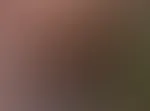 Beim Radfahren ohne Bh, Titten raus, Hose runter und in den Wald gepinkelt. Ui, neben den Schienen