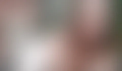 CHERRY CHERRY BABY!!! JUNGES GEMÜSE F**KT JUNGGEMÜSE (KURZCLIP) Hey Du, ja was soll ich sagen *fg* ich bin seit neustem unter die Gärtner gegangen. Gemüse ist wichtig und warum soll man auch alles kau