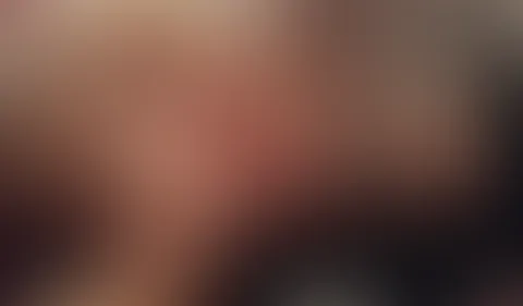 🫢😚