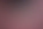 Siehst du meine Füße? Du darfst schauen – mehr gibt’s in meiner privaten Cam. Und ja, ich weiß genau, was rote Nägel mit dir machen…