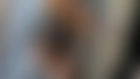 Kann ich mich so für dich anziehen ?