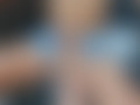 Die heißen Tage zwingen uns immer mehr zu entkleiden bis wir schließlich nackt rumlaufen ...