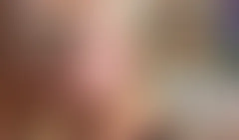 Outdoor Face F**k :) Stell dir vor, wir sind auf unserem ersten Date und ich gehe vor dir auf die Knie… was würdest du dann mit mir machen? Wie ich es mir vorstellen würde siehst du im Video! :P