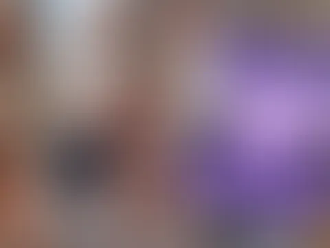 GOTTLOSER DREIER!! EHEFRAU WIRD VON ZWEI SCHWÄNZEN ZUM ORGASMUS GEF**K!!