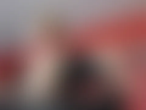 Teenie f**kt mich mit einem StrapOn und schluckte meinen Muschisaft! Teil 2