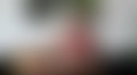 Mein 1. Blowjob! Hier erzähle ich Dir was mir bei meinem ersten Blowjob damals verrücktest passiert ist. Ich zeige es Dir zudem auch ;)! Mach gern mit! :P #blowjob #b****n