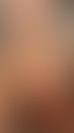 Hätte jetzt gern deine Zunge an meinen nippel das meine kleine F***e noch nasser wird