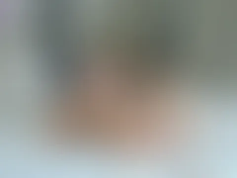 Ich wünsche einen schönen Vatertag und sende dir dazu einen feuchten Gruß😉 Geile Drehpartner (Männer und Mädels) sind bei mir immer bei mir willkommen👍️ Deine geile F**kstute, Schluck-Weltmeisteri