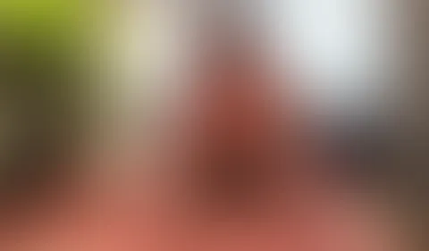 Lass uns gemeinsam ausziehen? Meld dich 😜