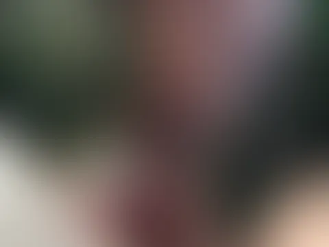 Mega wenn’s beim Fingern spritzt vor Geilheit😋💦💦💦 #sommer2020 (Clip 20sek)