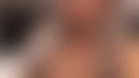 Ich halte die Luft an, dass dir meine Brüste jetzt nicht aus diesem BH hüpfen