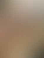 Wie war dein Montag bis jetzt? Ich mache gerade neue Bilder 😈 Das Ergebnis siehst du heute Abend 😏😘