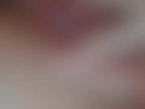Extrem Creamy P***y. Ja ohne das jemand in mir gekommen ist. Meine p***y lebt manchmal sehr ihr Leben als notgeile F**kf***e und gibt zum Orgasmus alles um einfach mal eben so auszuschauen als hätte s