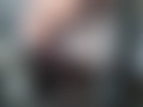 Zerreiße die Strumpfhose und nimm mich Doggy 🍆💦. Die Vorstellung ist doch geil oder ❓😉😍