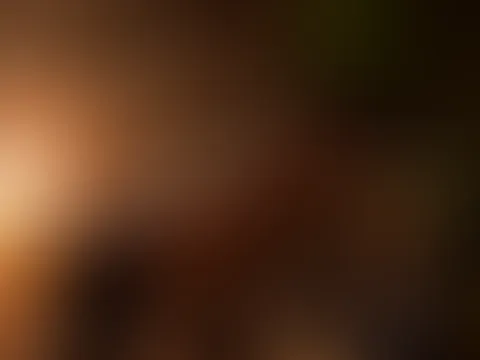 Sehr verruchtes erotisches Fotoshooting im schwarzen Zimmer